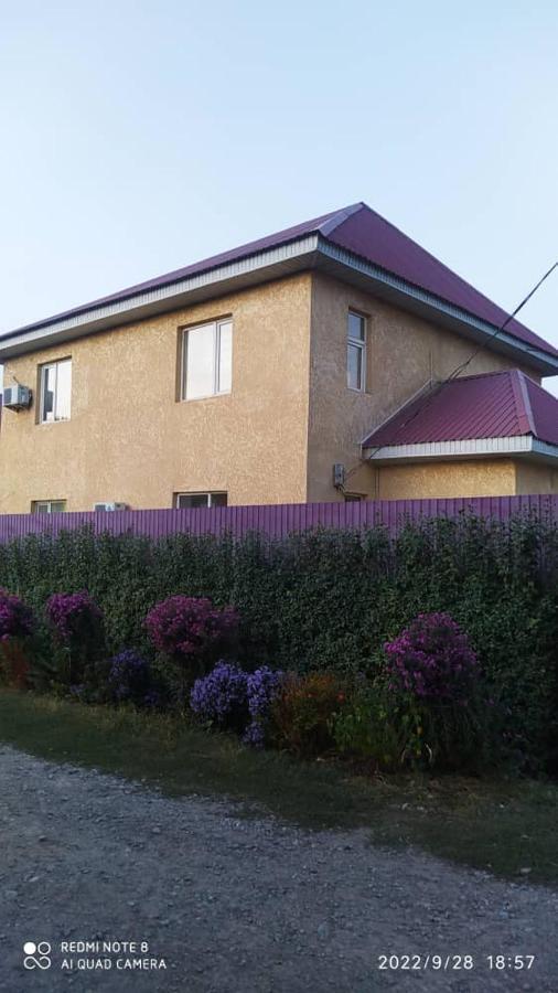 Hotel "Тихий Дом Трансфер" Komsomol'skoye Esterno foto
